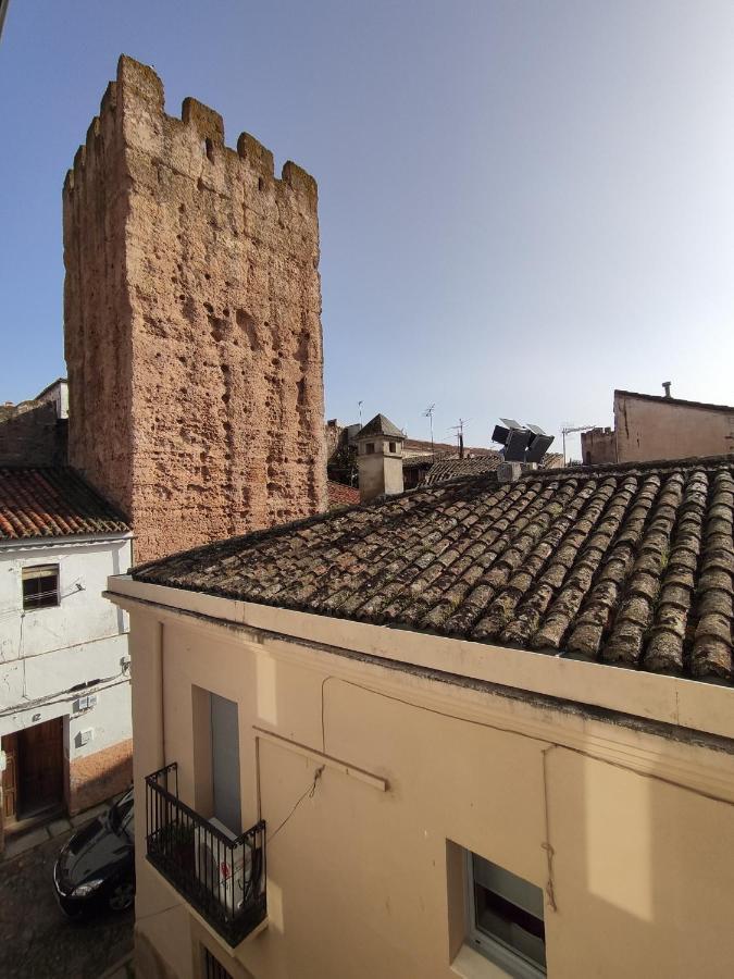 Apartamento Torre Del Aver Caces 외부 사진